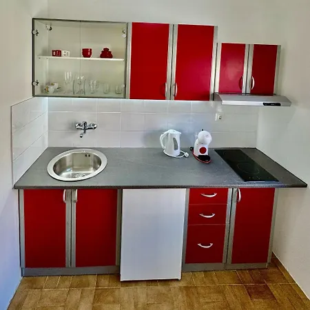 Kablar's Sunny Appartement