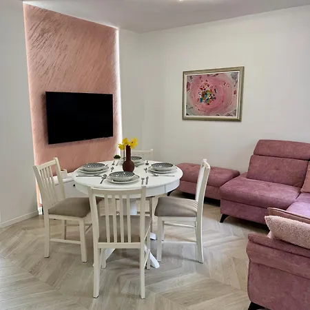 公寓 Kablar's Sunny